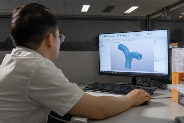 应用ag8ag8集团3D设计联塑管道